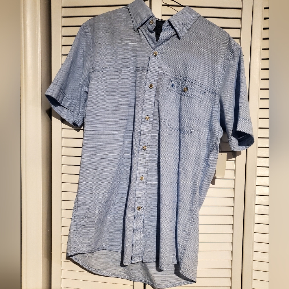 NWT IZOD Mens Short Sleeve Shirt Meduim